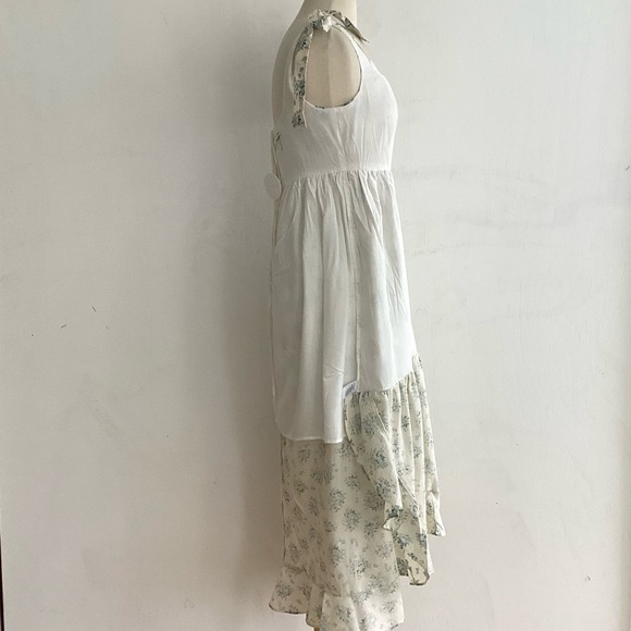 En Crème  Floral Print Corset Shoulder Tie Top Ruffled Skirt Maxi Dress Med NWT - Picture 11 of 16